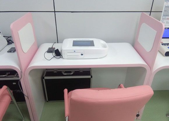 宝鸡市人大代表参观健康一体机 宝鸡市人大代表参观健康一体机