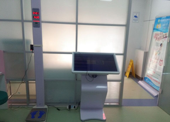 广西贺州市卫计局参观金台区健康一体机 广西贺州市卫计局参观金台区健康一体机